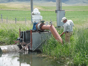 pump and irrigation ditch