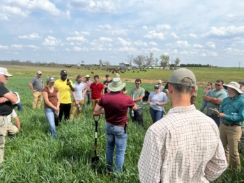 Photo of American Farmland Trust field day with Dr. Allen Williams at Brandy Station, Virginia